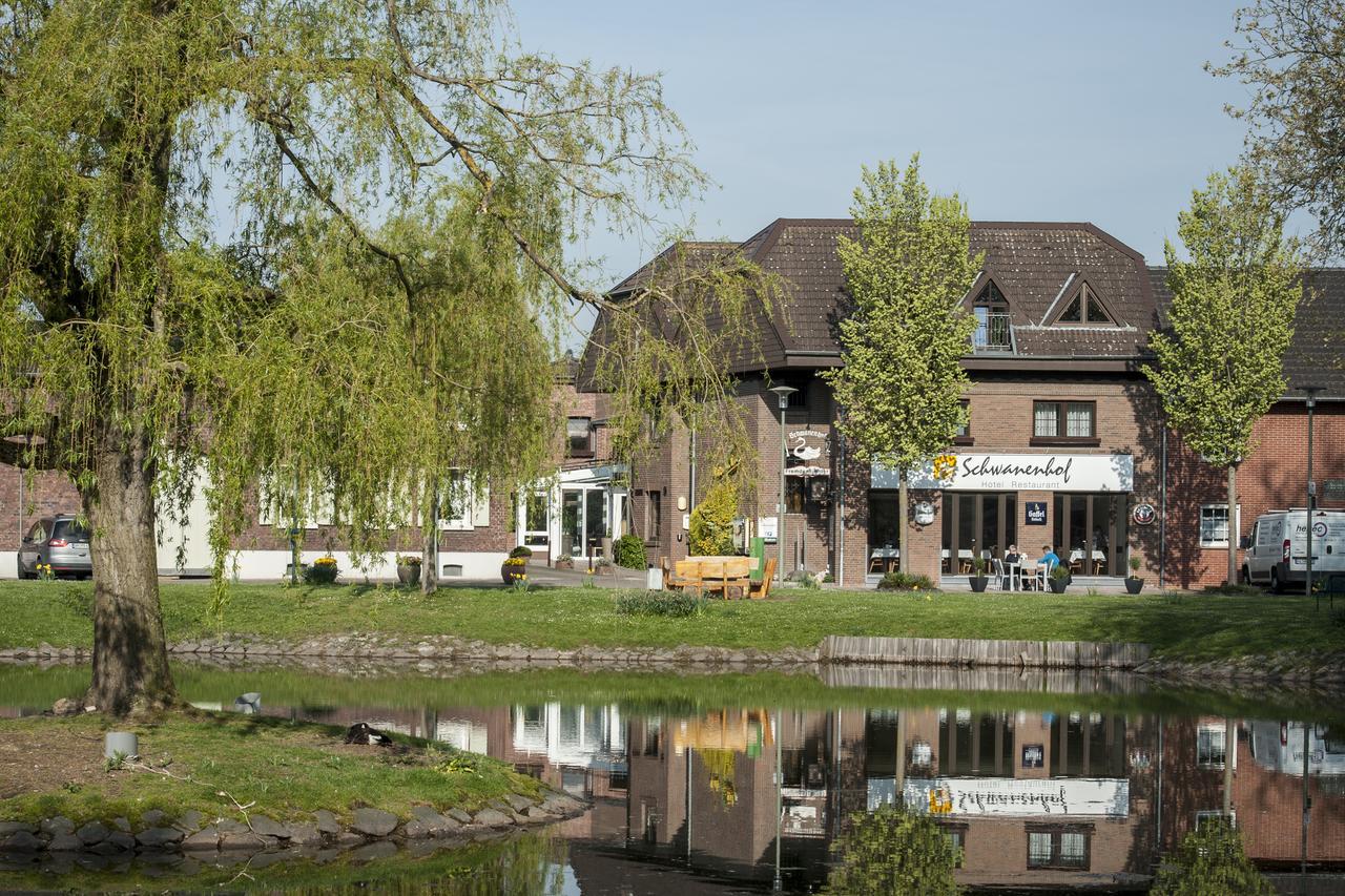 Schwanenhof Hotel Und Restaurant Erkelenz Exterior photo